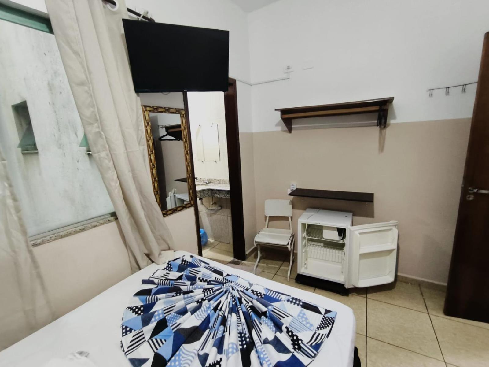 Hotel Mae Rainha อาปาเรซีดา ภายนอก รูปภาพ